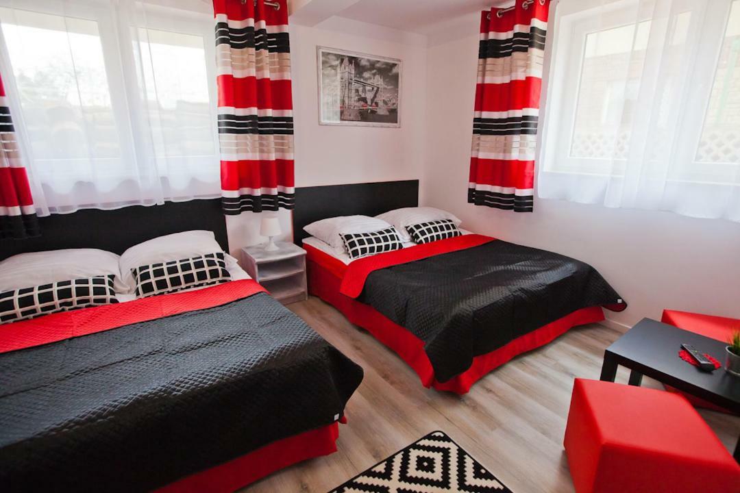 Blekit Oceanu Apartment วาดีสวาโวโว ภายนอก รูปภาพ