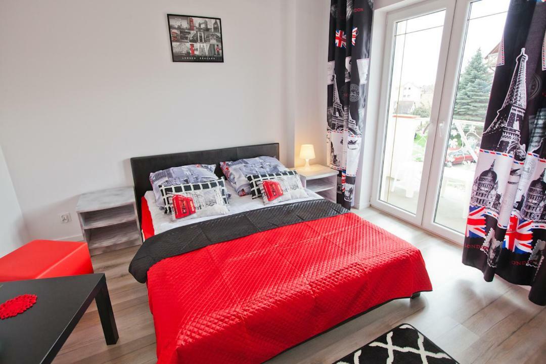 Blekit Oceanu Apartment วาดีสวาโวโว ภายนอก รูปภาพ
