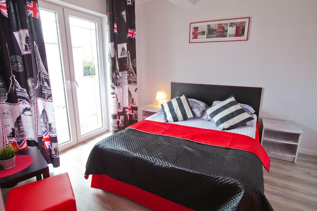 Blekit Oceanu Apartment วาดีสวาโวโว ภายนอก รูปภาพ